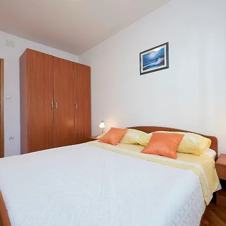 Ivanka Apartamento